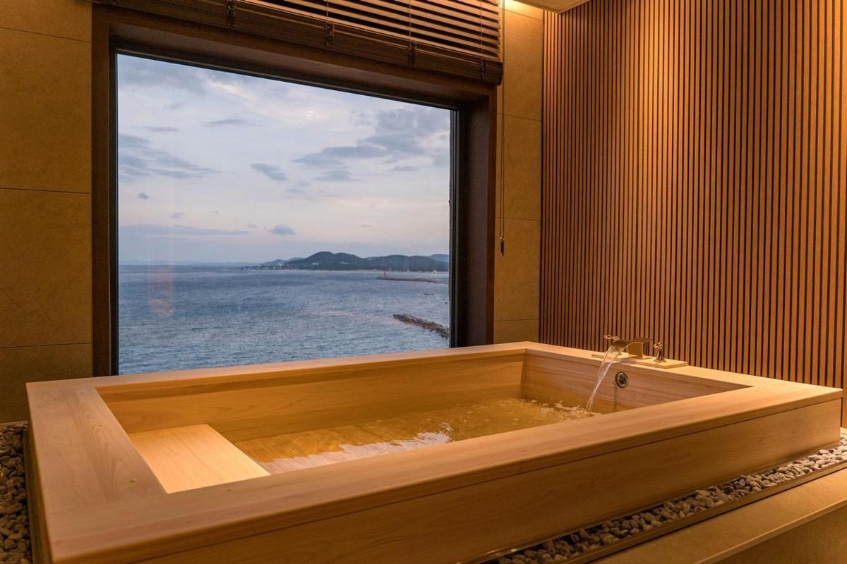 Yeonhwamun Hotel Yeongdeok ภายนอก รูปภาพ
